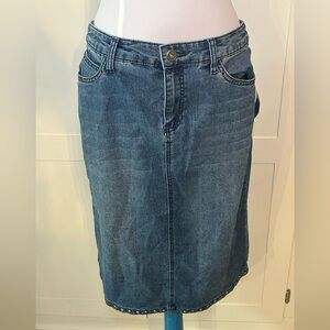 Christopher & Banks Denim Skirt - 10p - New